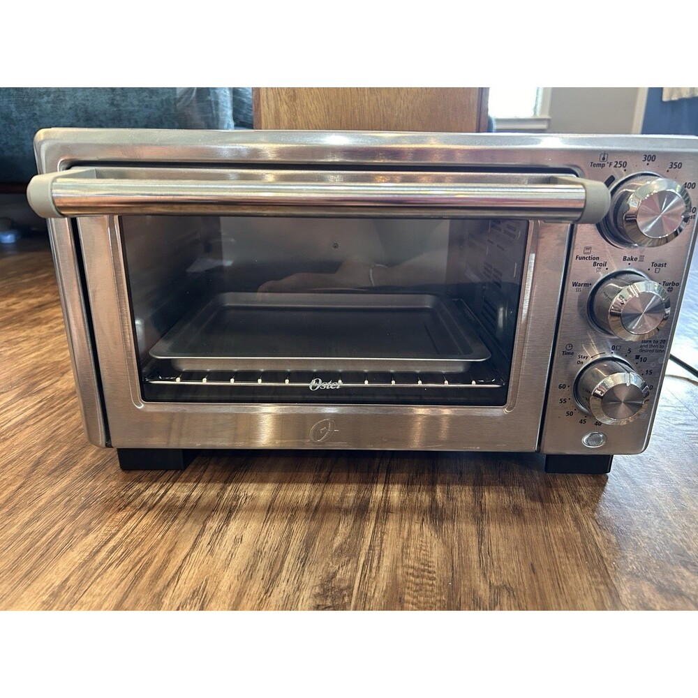 Oster Toaster Oven -Grille Pain Model TSSTTVDFL2  (1400W) Adjustable Racks